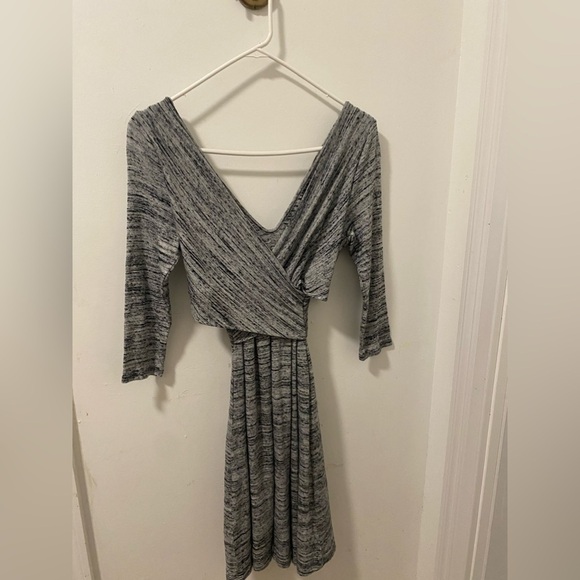 Women’s Anthropologie Amadi dress size xs gray - Picture 8 of 8